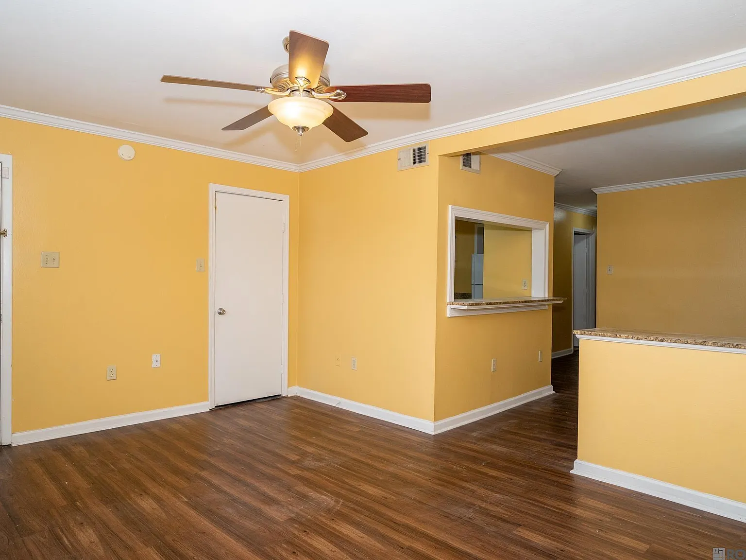 3 bed, 1364 sqft, $1,400 — Photo 3