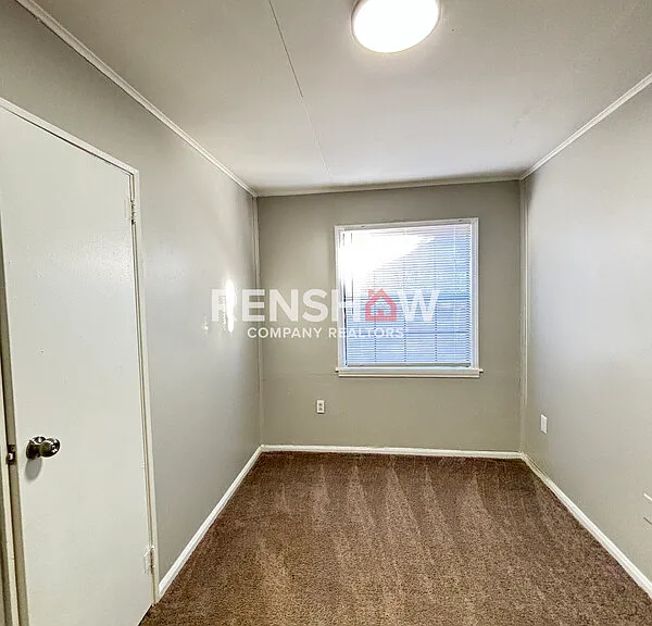 3240 Madewell St — Photo 12