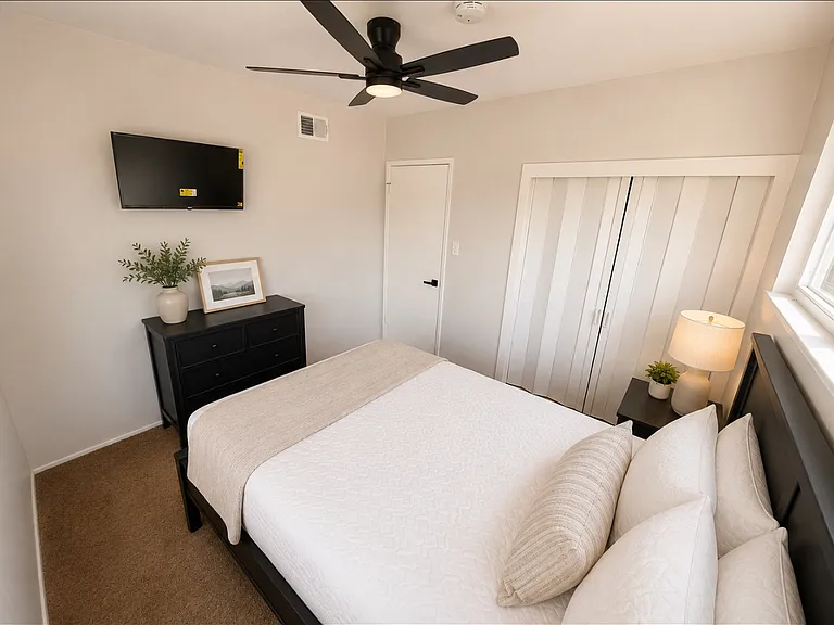 6688 Montclair Dr #4 — Photo 11
