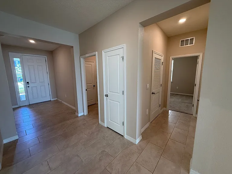 5740 Woodland Sage Dr — Photo 32