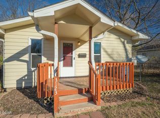 3123 E 10th St, Joplin, MO 64801
