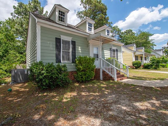 2nd image of 123 Hunting Ave