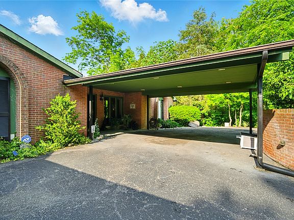 5th image of 6610 Sloebig Rd