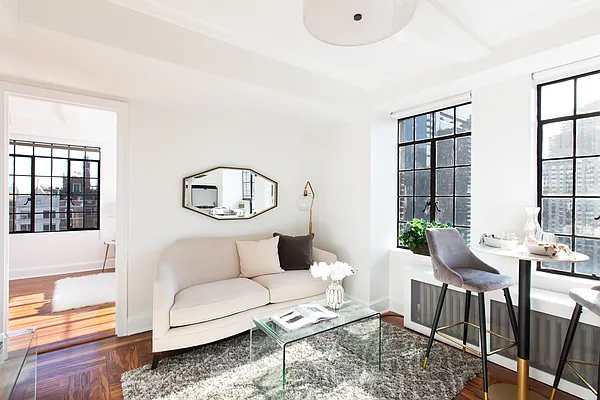 Sold by Compass | media 2