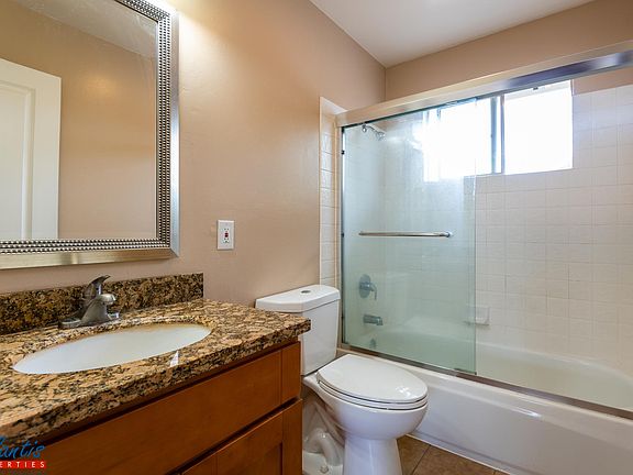 4th image of 3215 Myles Ct APT 3