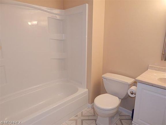 5th image of 20321 Williamsburg Ct #226B