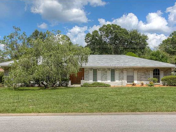 3rd image of 509 Terrace Hill Dr