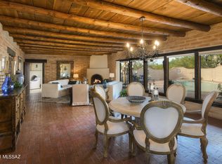 2815 E Cerrada, Tucson, AZ 85718