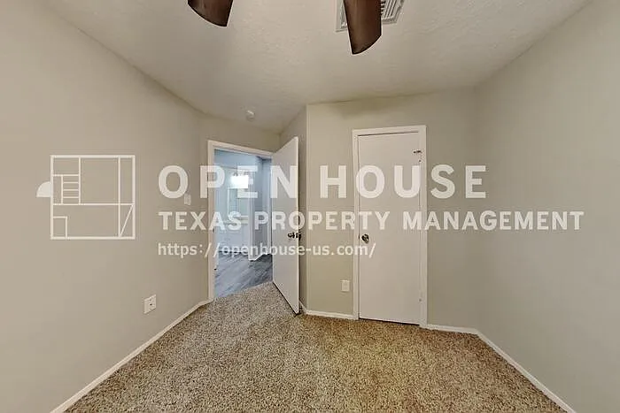 26 Pinewood Forest Ct — Photo 12