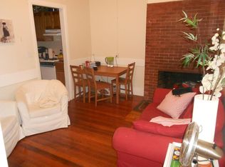 69 Bay State Rd APT 4R, Boston, MA 02215