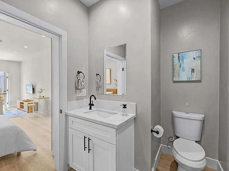 2679 Imperial Ave — Photo 9