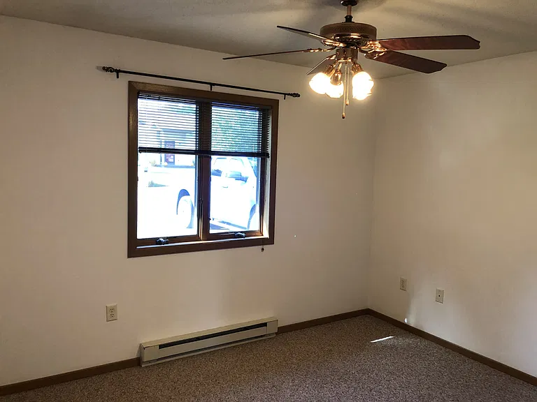110 Jersey Ln #D — Photo 9