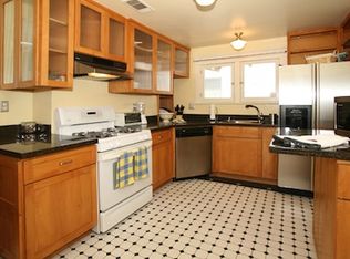 214 S Oak Ave, Pasadena, CA 91107