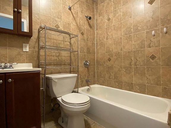 5th image of 531 Taylor Ave #2
