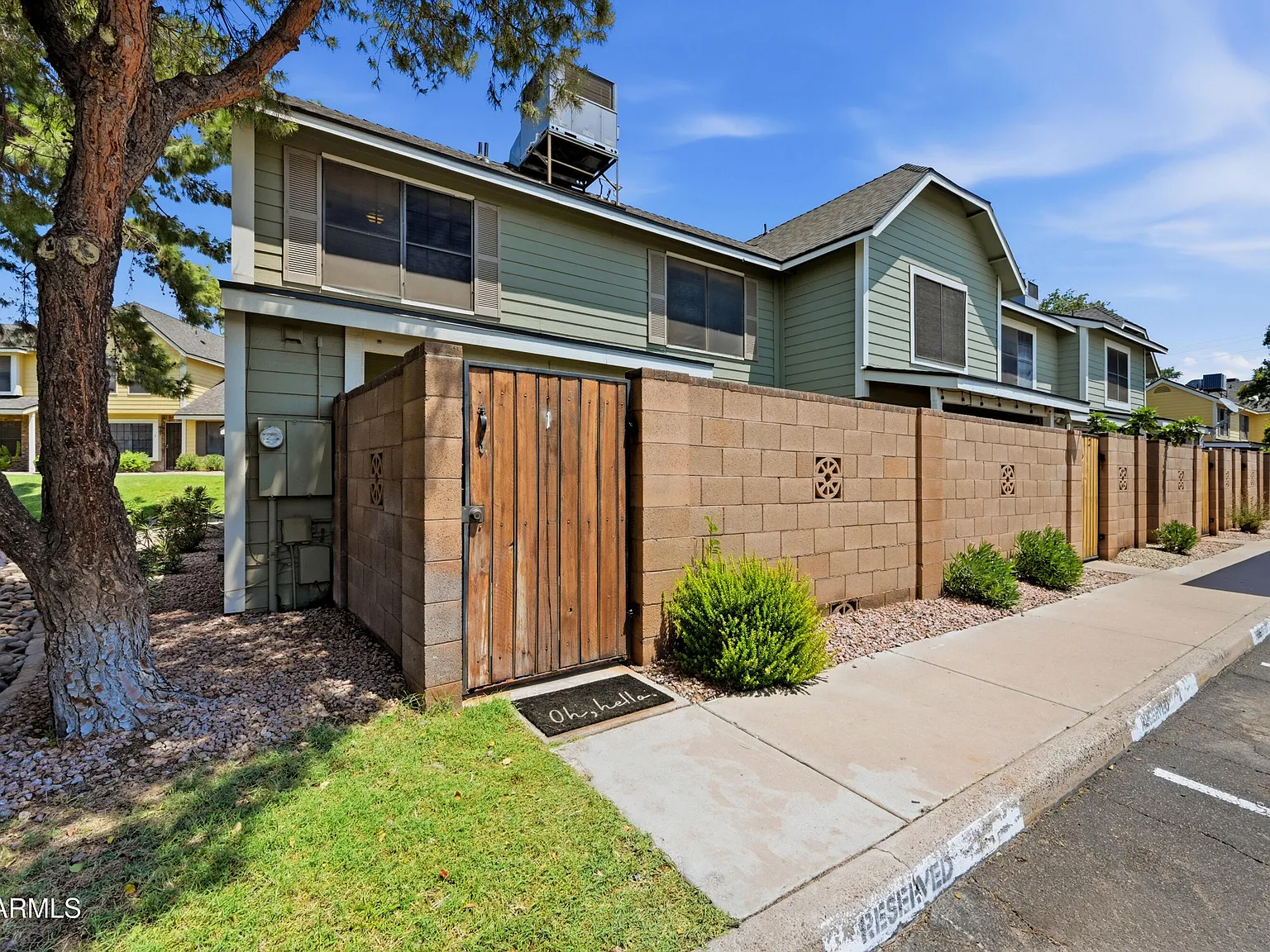 4 bed, 2.0 bath, 1224 sqft, $2,750 — Photo 4