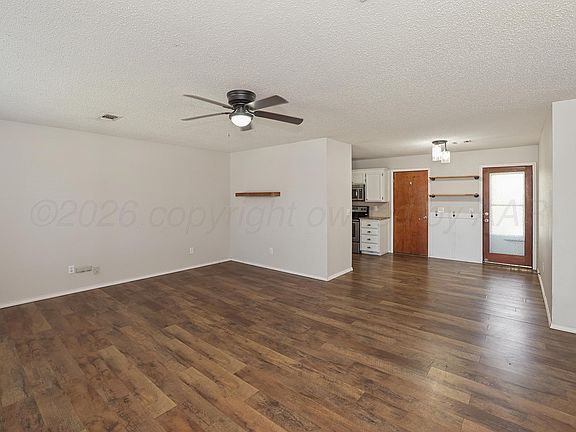 3rd image of 1005 Sterling Dr
