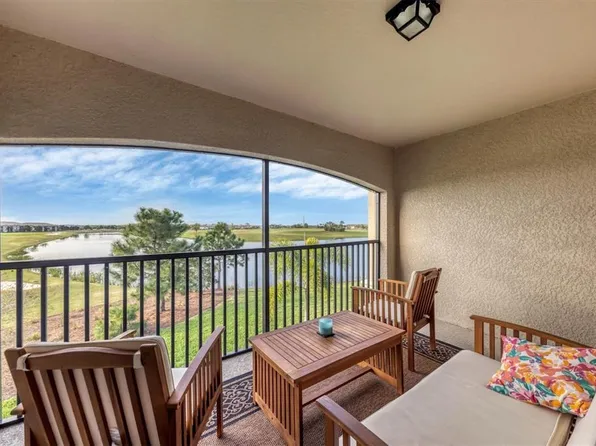 5634 Palmer Cir Unit 201, Bradenton, FL 34211