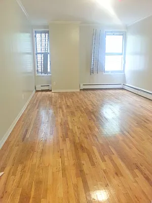 Rented by Uptown Flats LLC | media 2