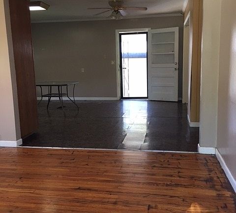 4th image of 1333 S Lee Dr