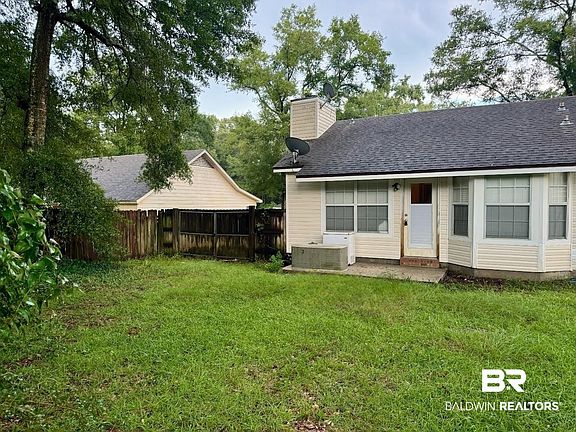 5th image of 111 Shiloh Dr