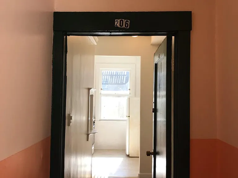 237 Leavenworth St #206 — Photo 2