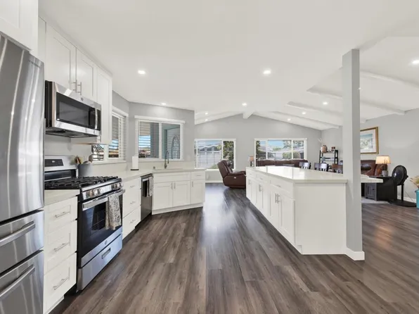 9255 N Magnolia Ave Space 18, Santee, CA 92071