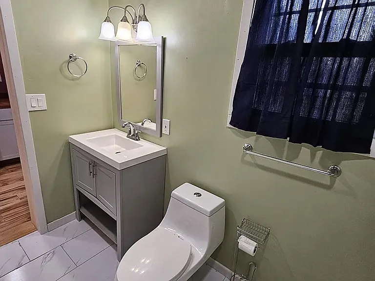 321 Island Ave — Photo 6