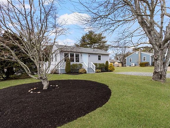 3rd image of 4 Juniper Rd