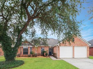 3407 Somerton Dr, La Porte, TX 77571