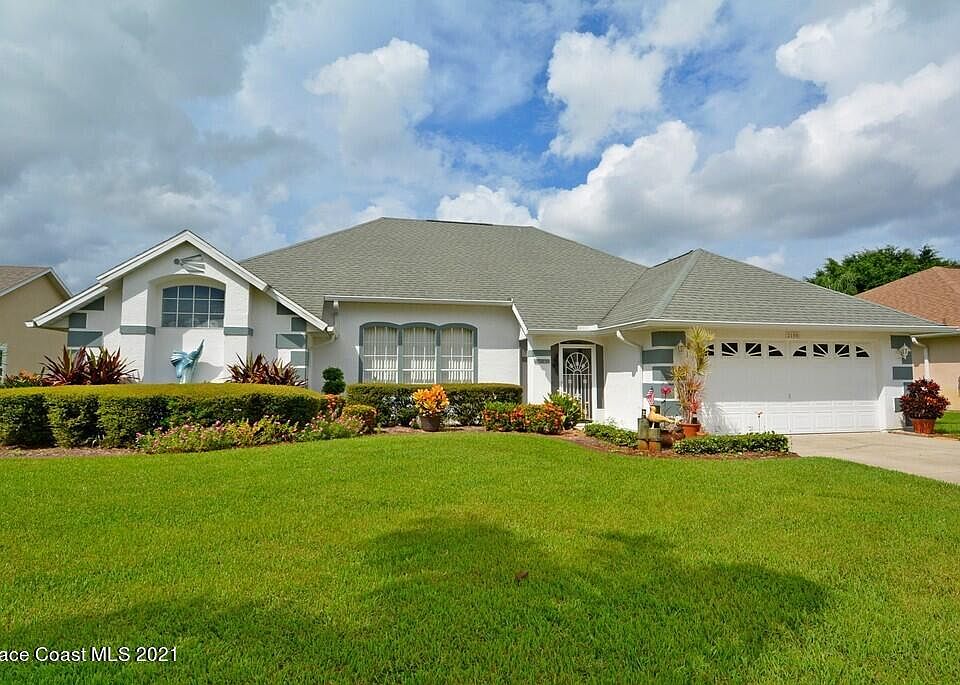 1st image of 2100 Lionel Dr