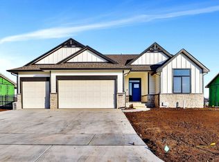 2548 N Bluestone St, Andover, KS 67002