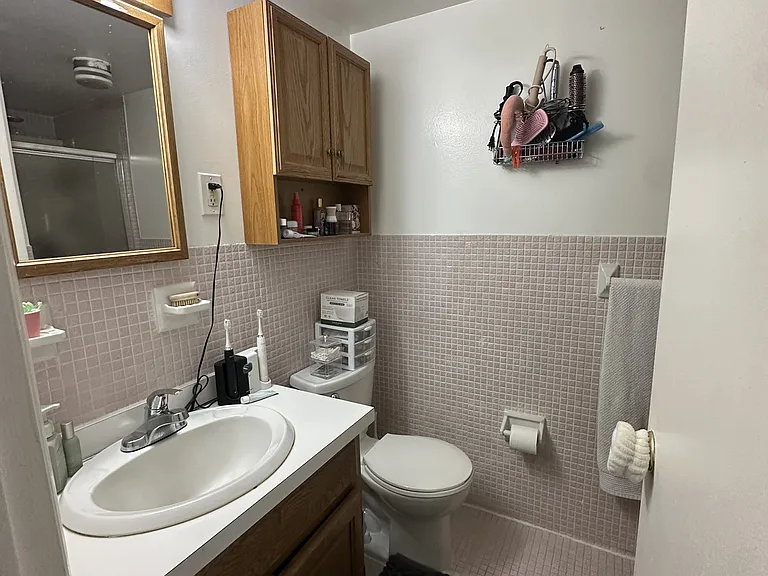 7 Rockford Rd #J5J5 — Photo 11