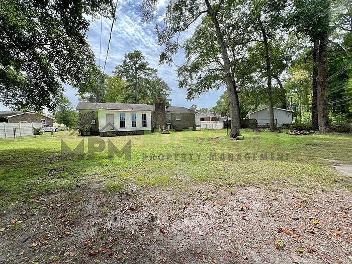 357 Creighton Dr — Photo 36