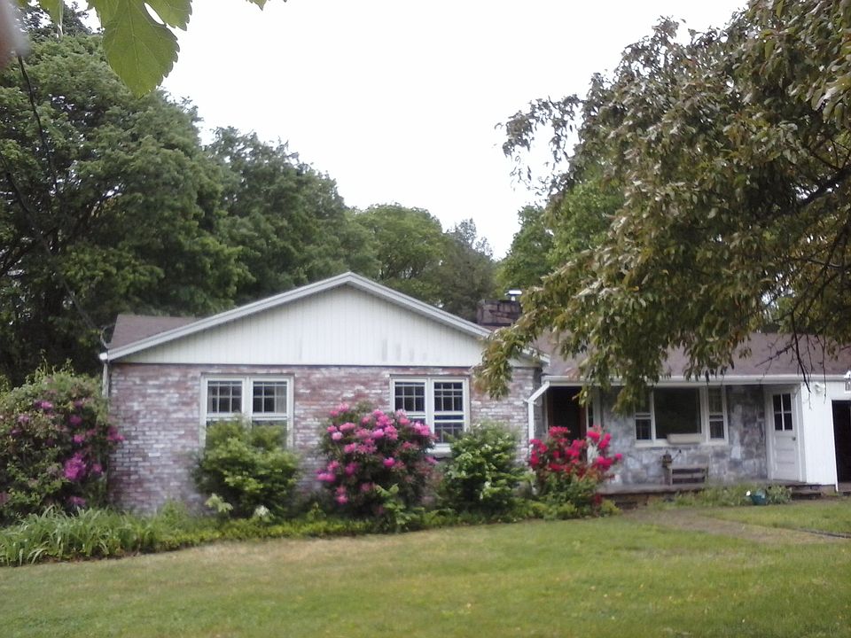 1st image of 79B Owens Ln #C