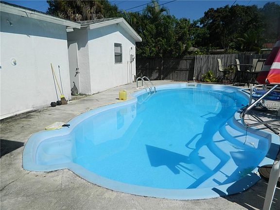 4th image of 1301 Gulf Coast Blvd
