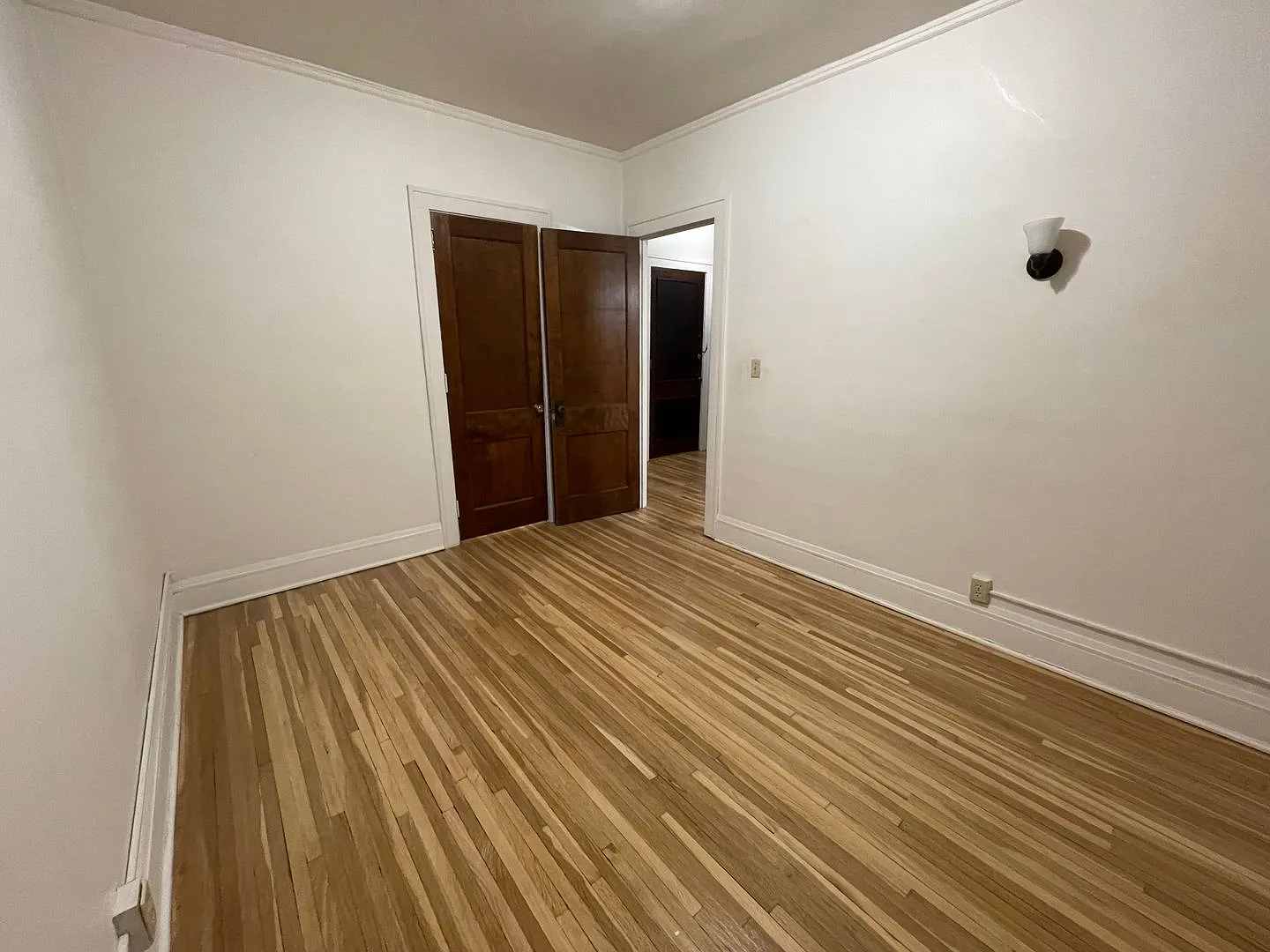 DJ Smith Realty Bryant Ave S — Photo 3