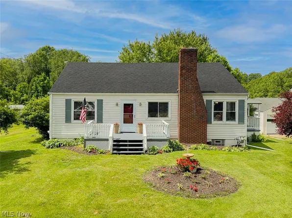 3250 Mayfair Rd, Akron, OH 44312