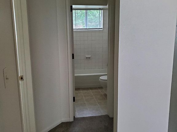 3rd image of 2663 Jenkins Ave SW #2663