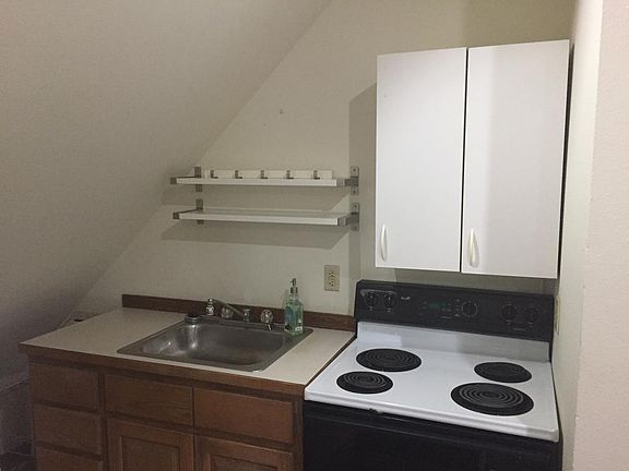 5th image of 16622 60th Ave W