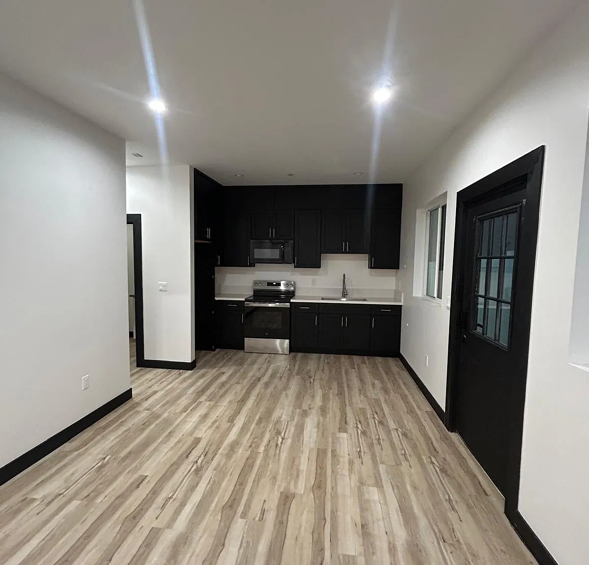 1 bed, 600 sqft, $1,500 — Photo 1