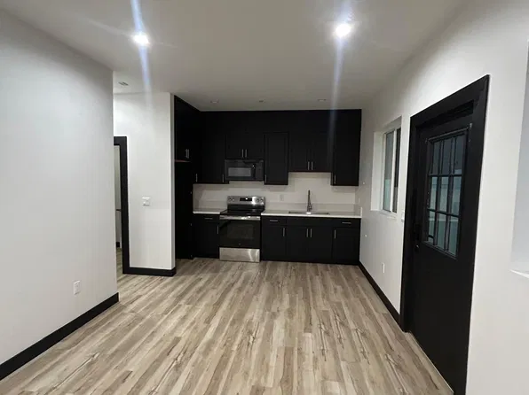 9214 1/2 E Avenue T6 #1/2, Littlerock, CA 93543