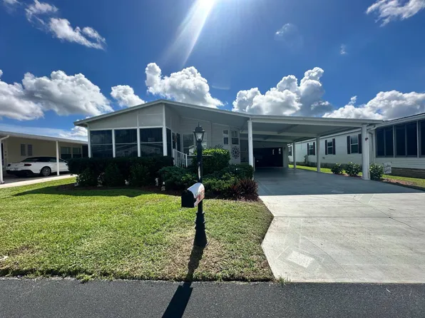 2202 Tamarron Ln, Winter Haven, FL 33881