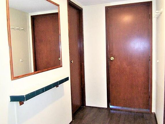 4th image of 112 Deer Meadows Ln