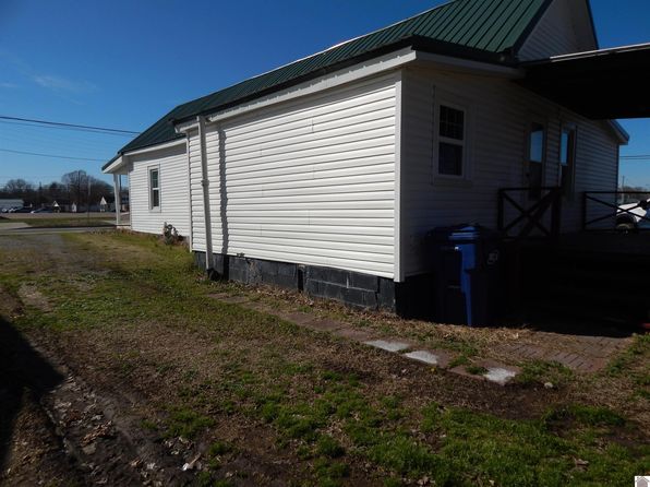 803 Poplar St, Benton, KY 42025