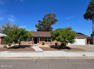 9216 Lait Dr, El Paso, TX 79925