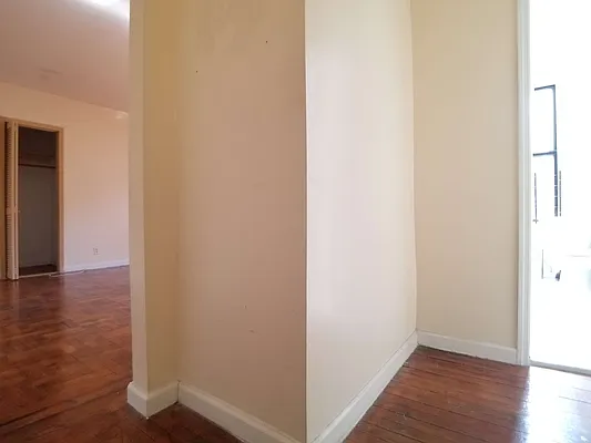 Rented by BRICK & GALO REALTY CORP | media 21