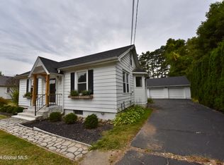 186 Vischer Ferry Rd, Rexford, NY 12148