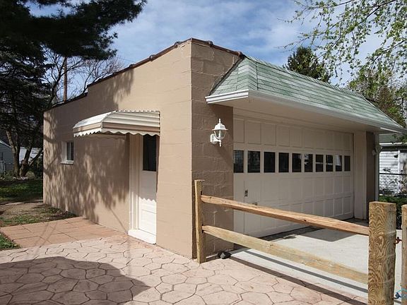 Two Car Garage