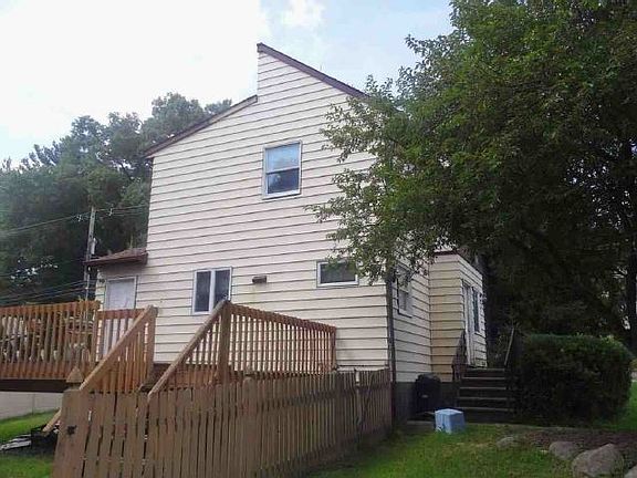 3rd image of 101 Zotti Ave