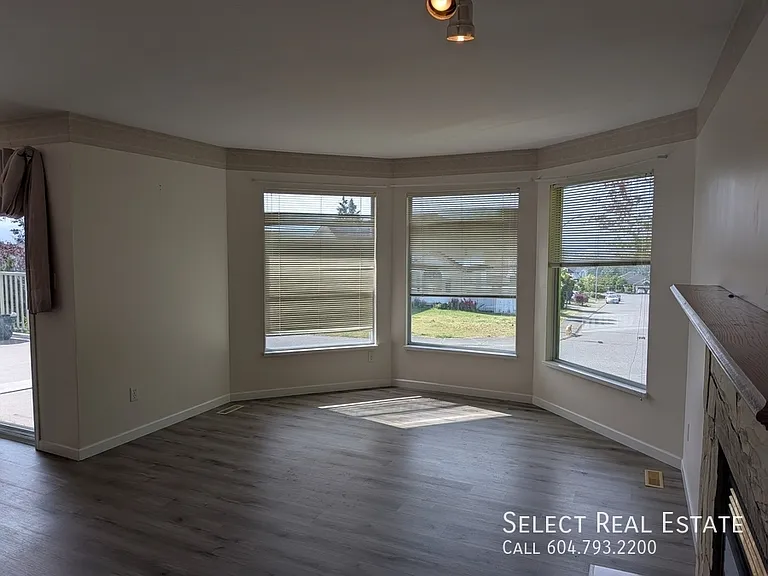 31033 Upper Maclure Rd — Photo 31